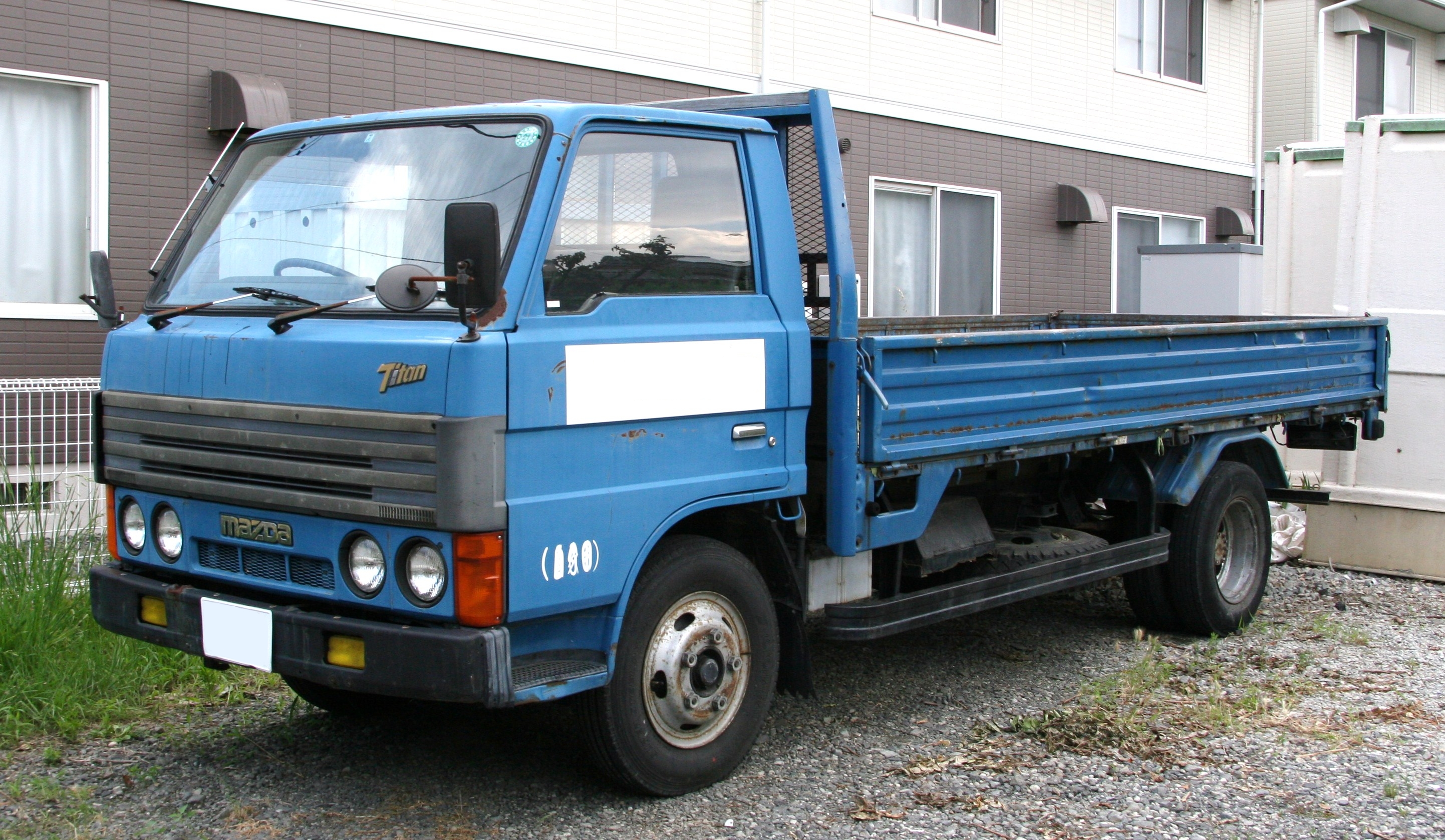 Mazda Titan truck