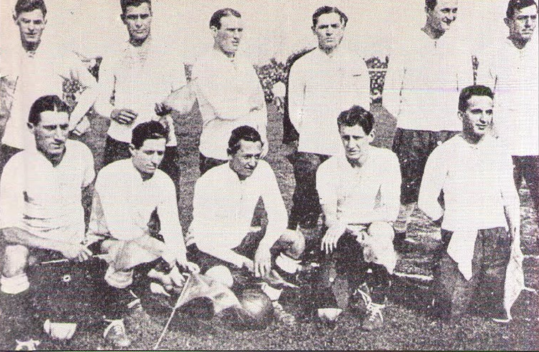 Argentina_national_football_team_at_the_Campeonato_Sudamericano_(1921).jpg