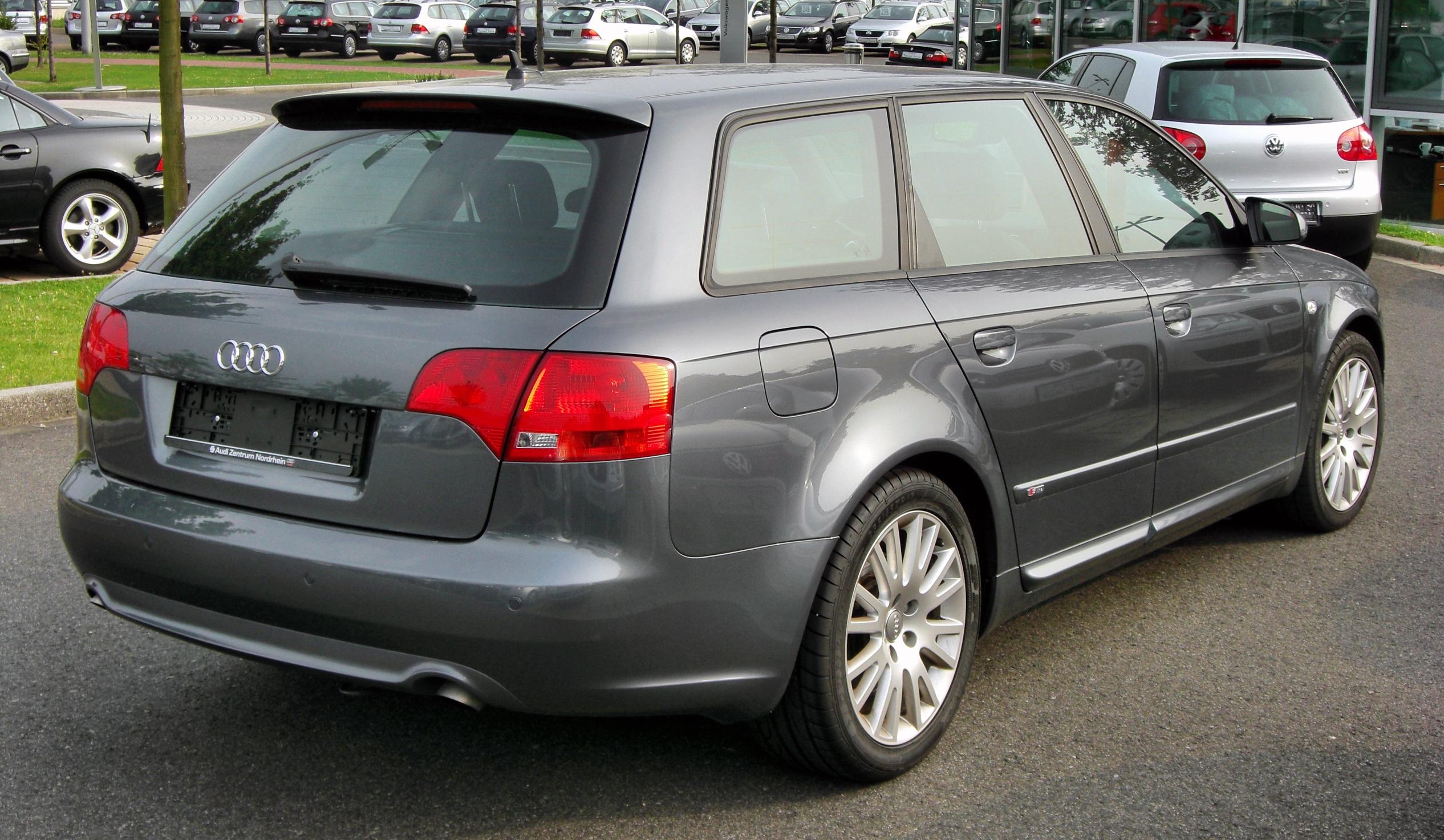 Audi_A4_B7_Avant_S-Line_20090809_rear.JPG