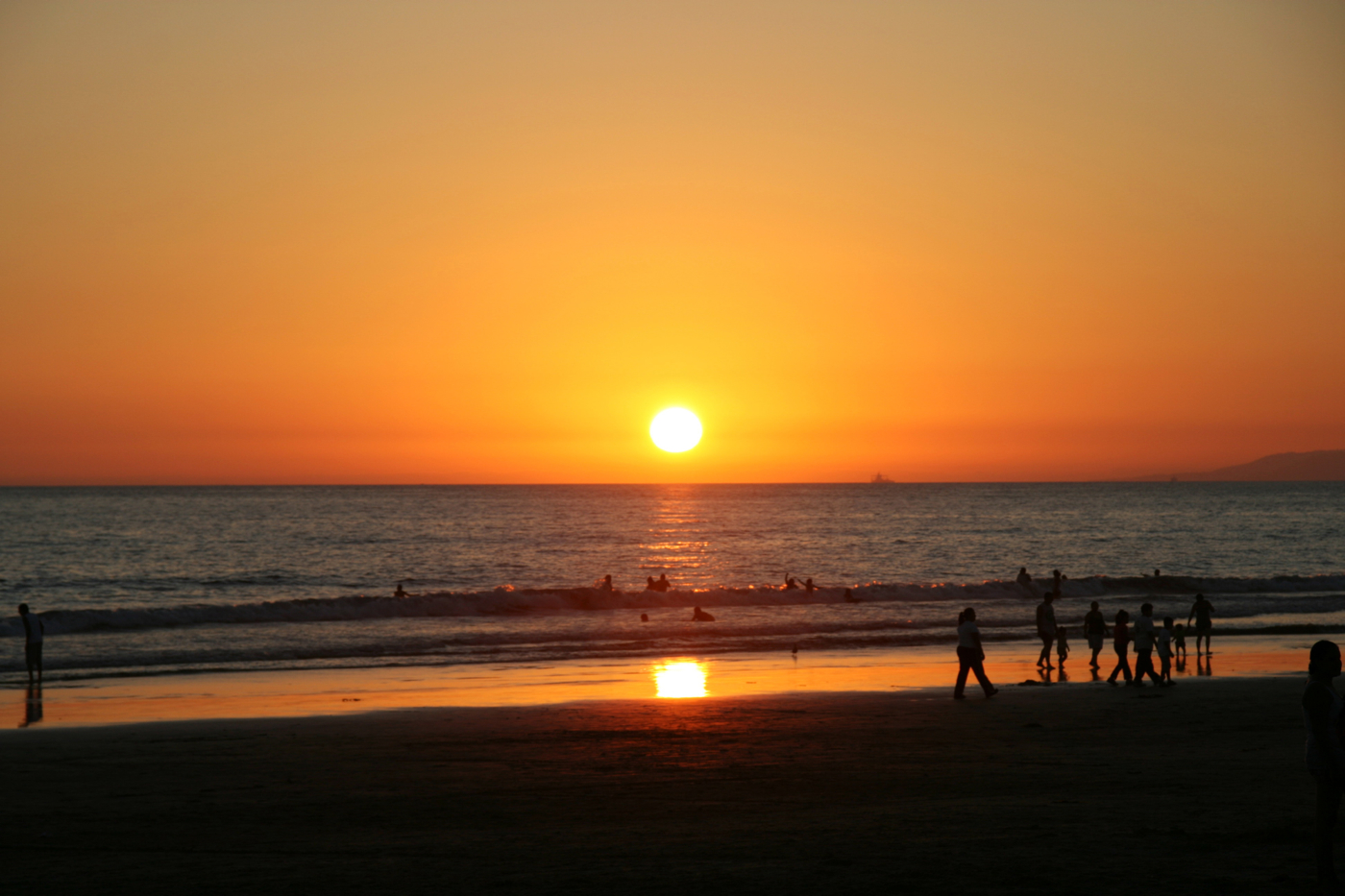 Download this Description Newport Beach Sunset picture