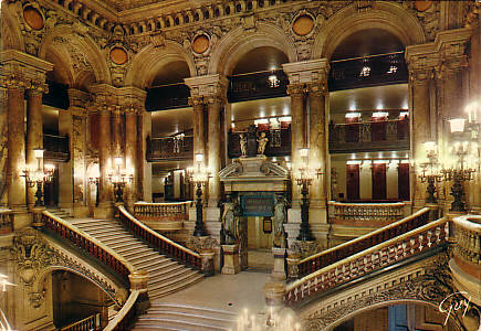 File:Palais Garnier - Le Grand Escalier.jpg