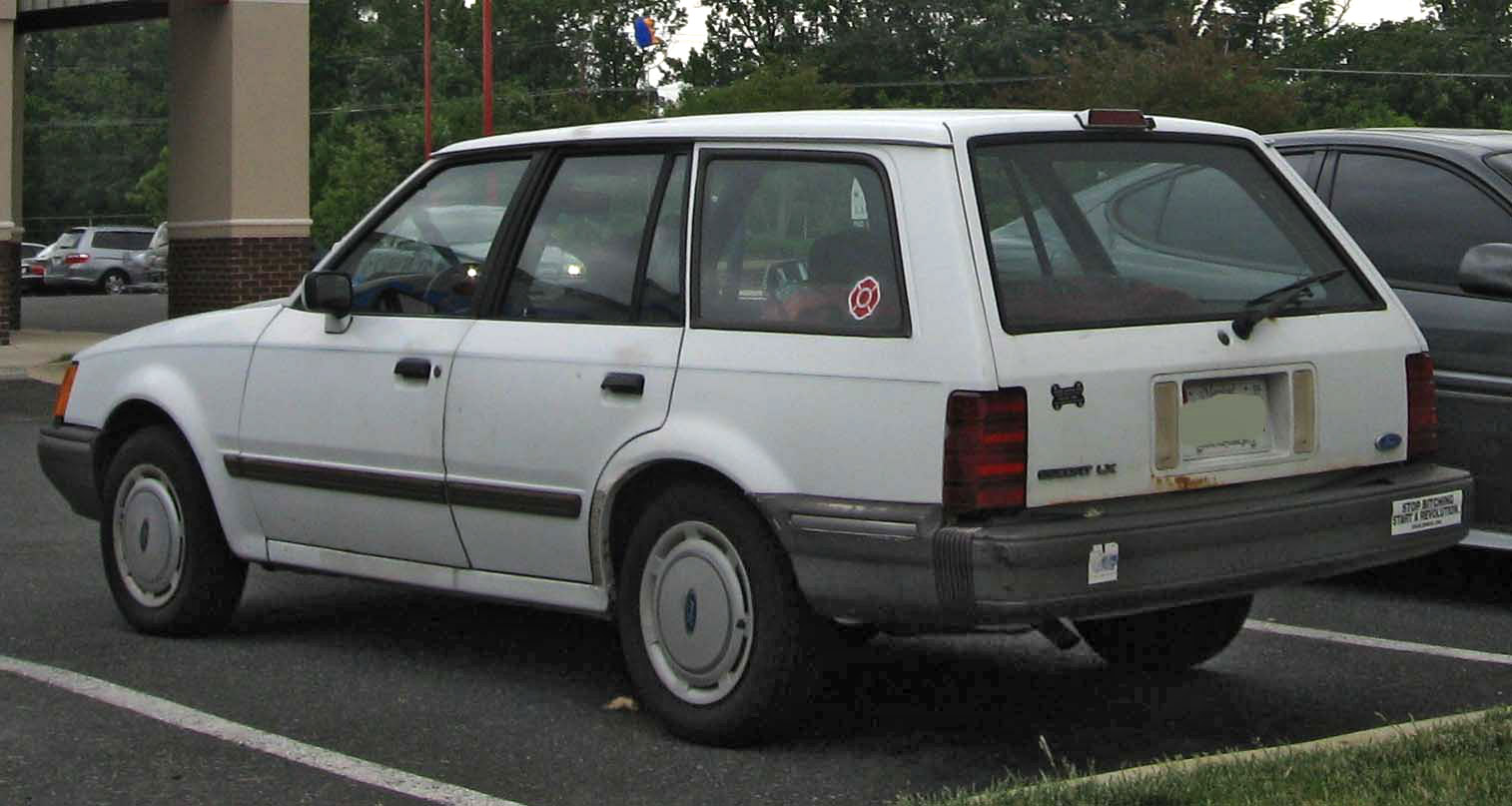 88-90_Ford_Escort_Wagon.jpg