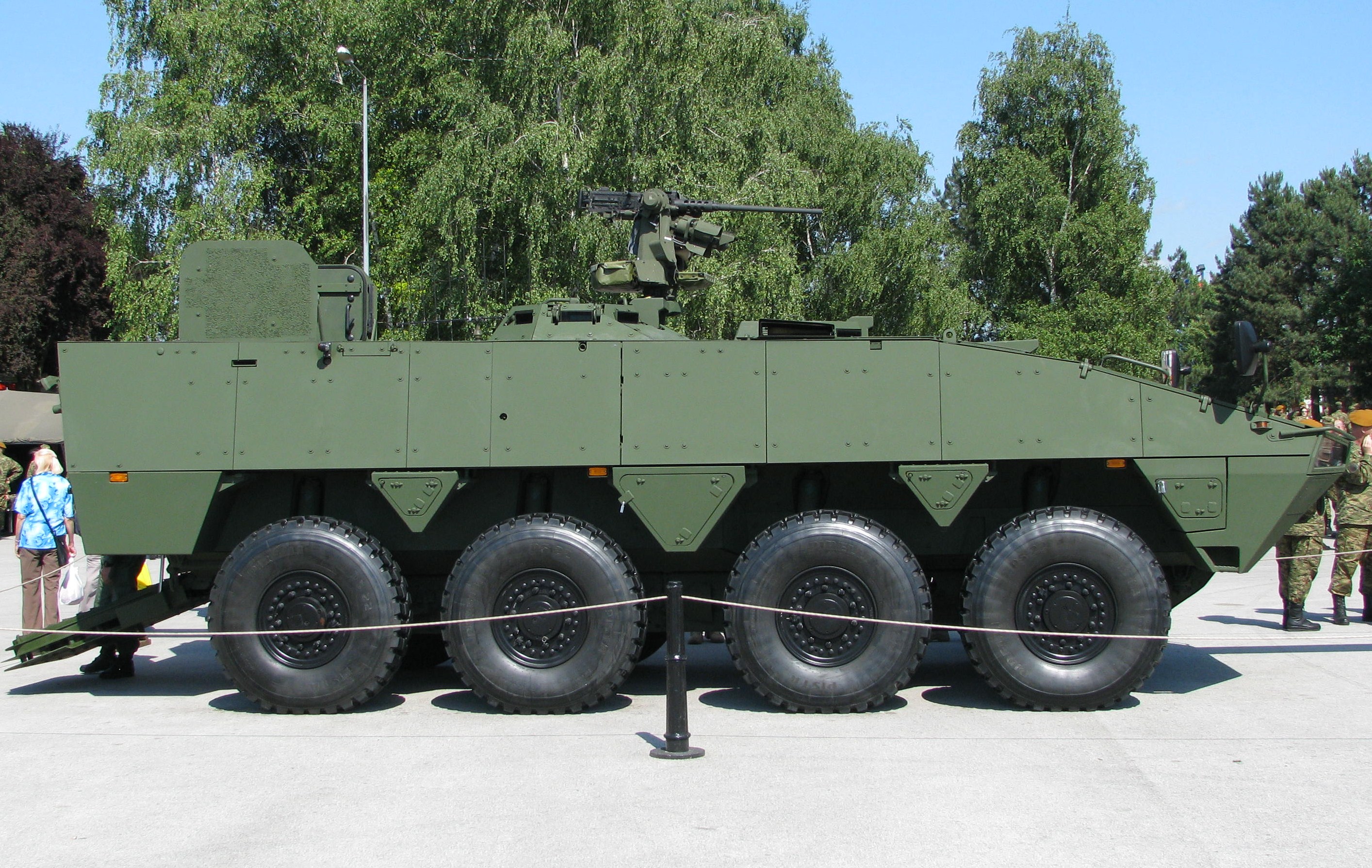 Patria_AMV_Karlovac_2009_1.jpg