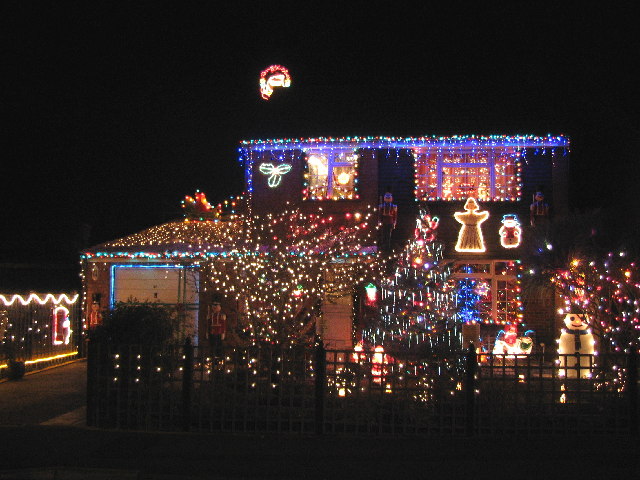 Description Christmas Decorations - geograph.org.uk - 93294.jpg