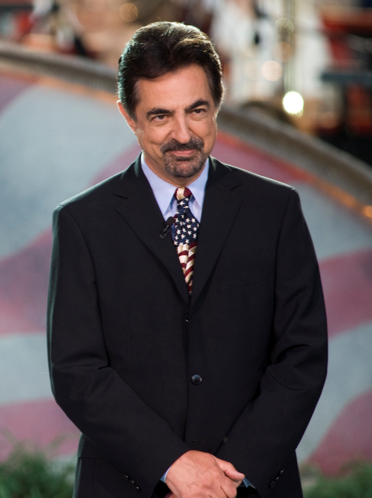 Joe Mantegna - Wallpaper