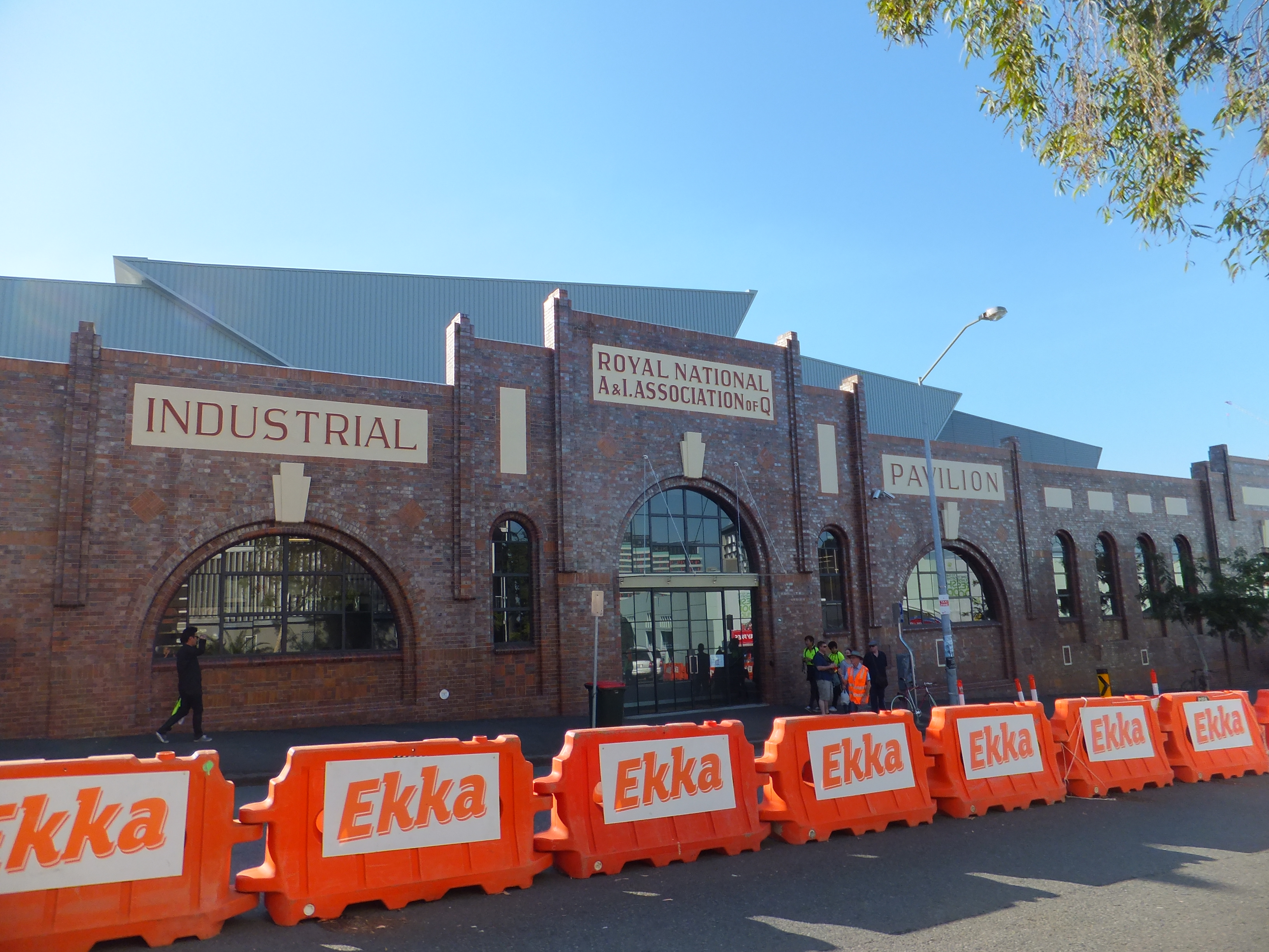 File:Exterior of RNA building, Brisbane.JPG - Wikimedia Commons