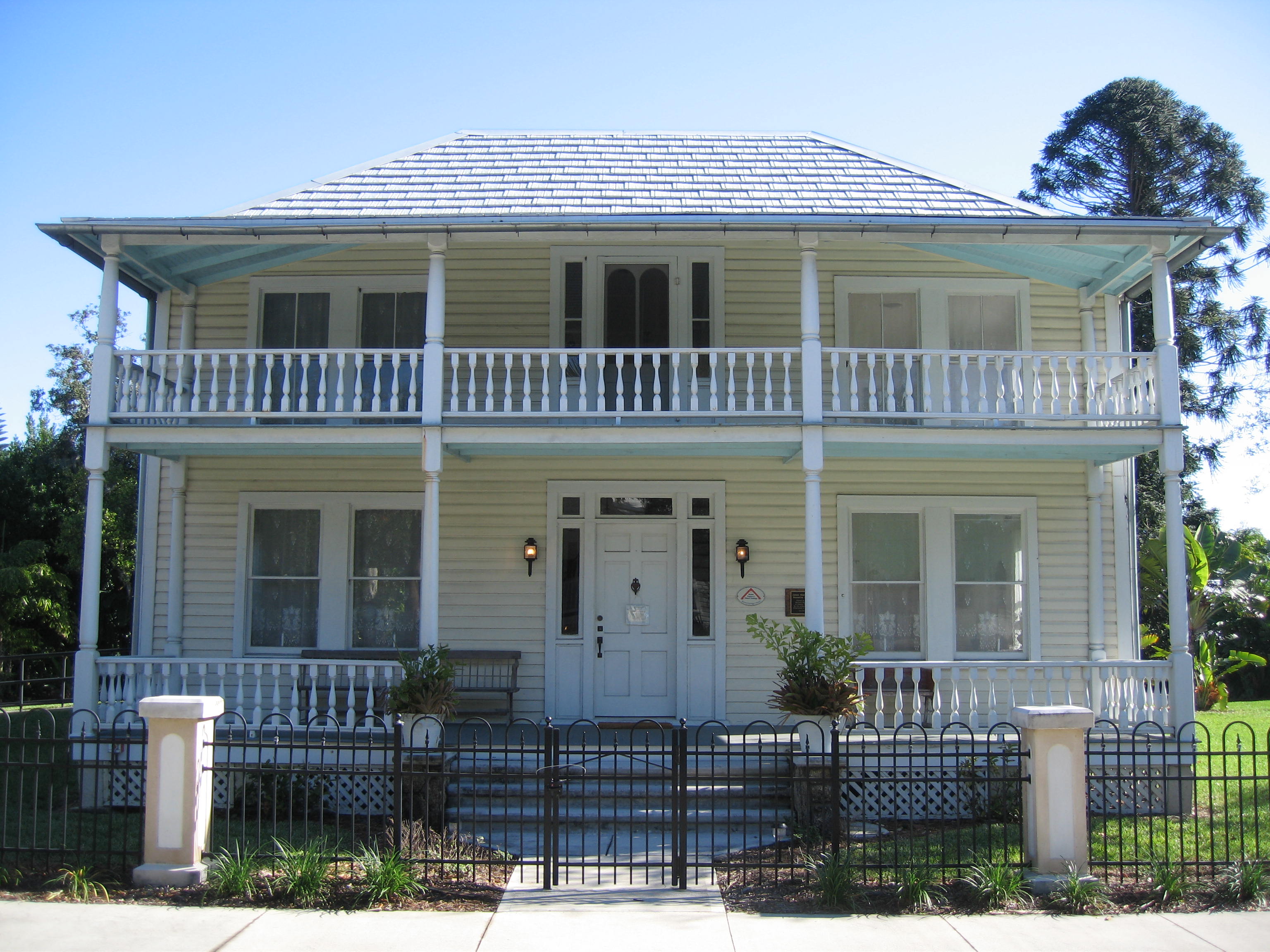 James_Wadsworth_Rossetter_House_Front_1.