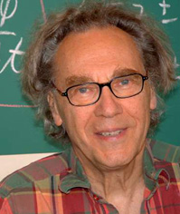 Walter Lewin před svou tabulí