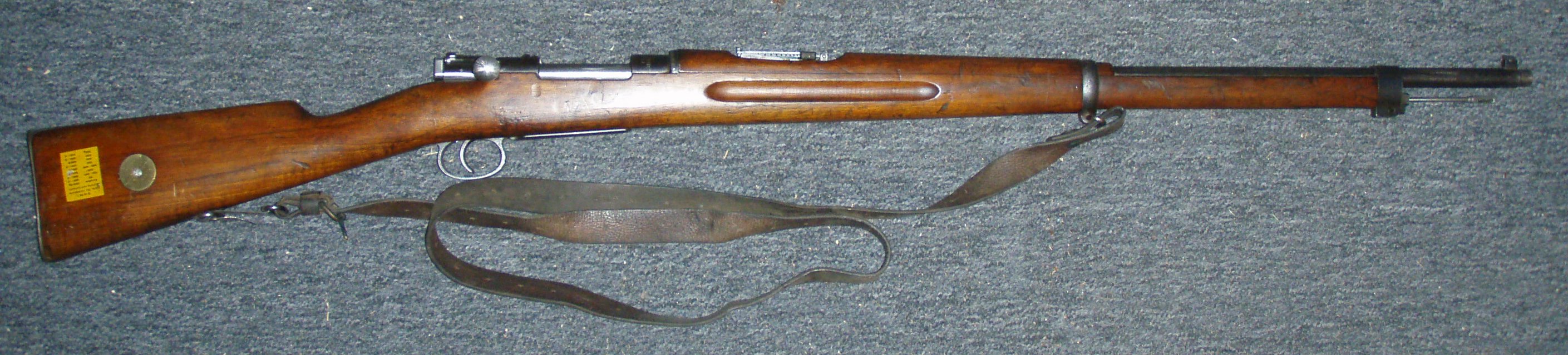 Swedish_Mauser_65_right.jpg