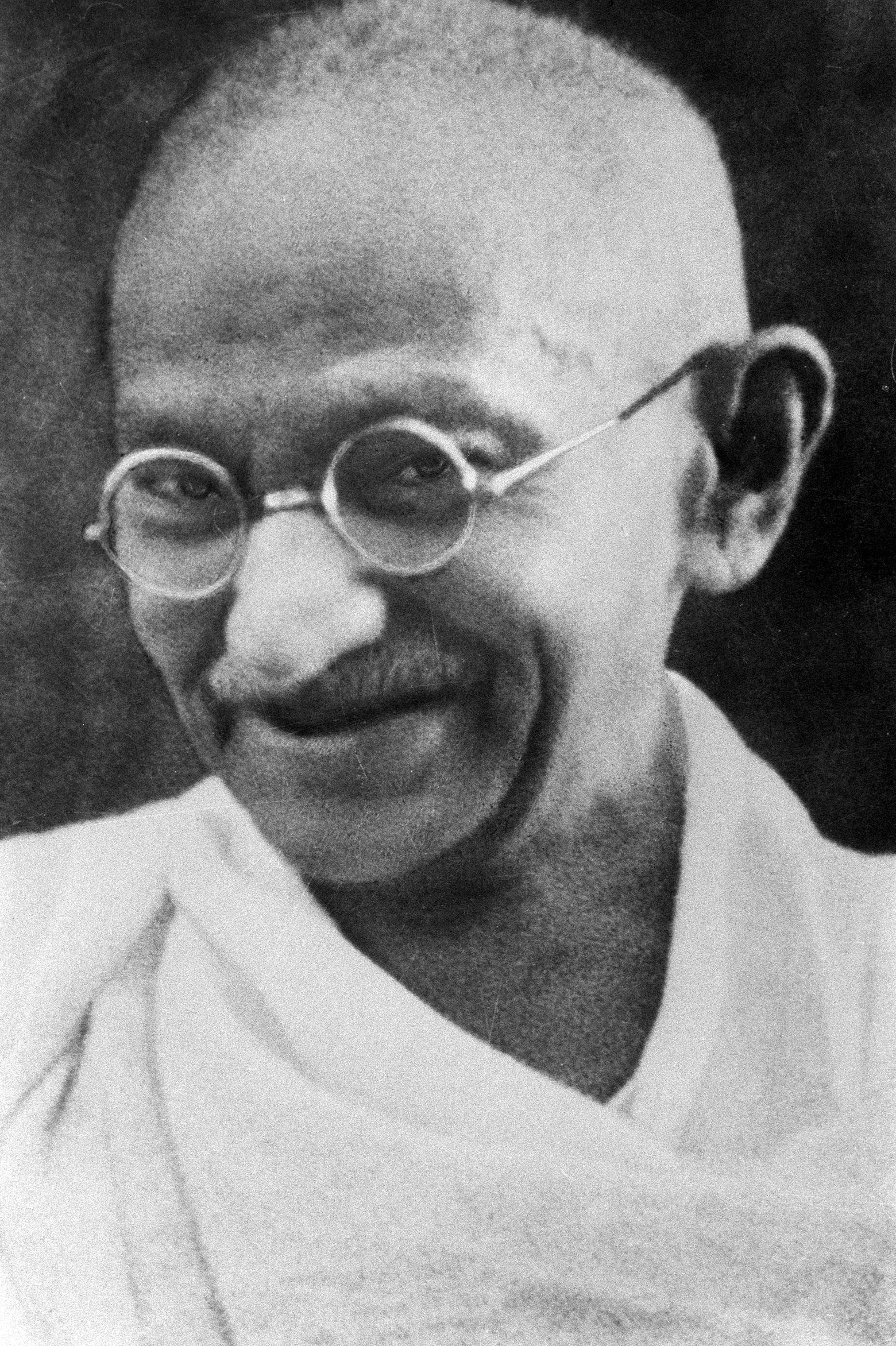 Gandhi, som tillskrivits detta citat: "First they ignore you, then they laugh at you, then they fight you, then you win."