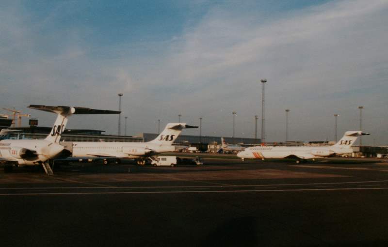 Three SAS DC-9MD-80 at Copenhagen