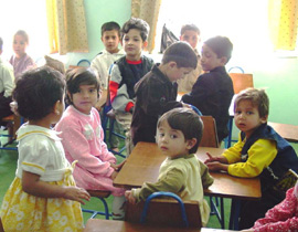 http://upload.wikimedia.org/wikipedia/commons/d/d3/AF-kindergarten.jpg