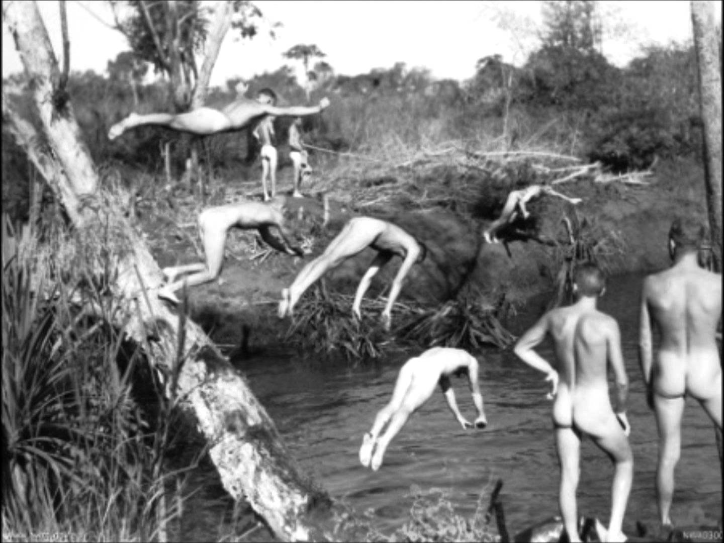 File:RAAF 1943 swimming nude.jpeg