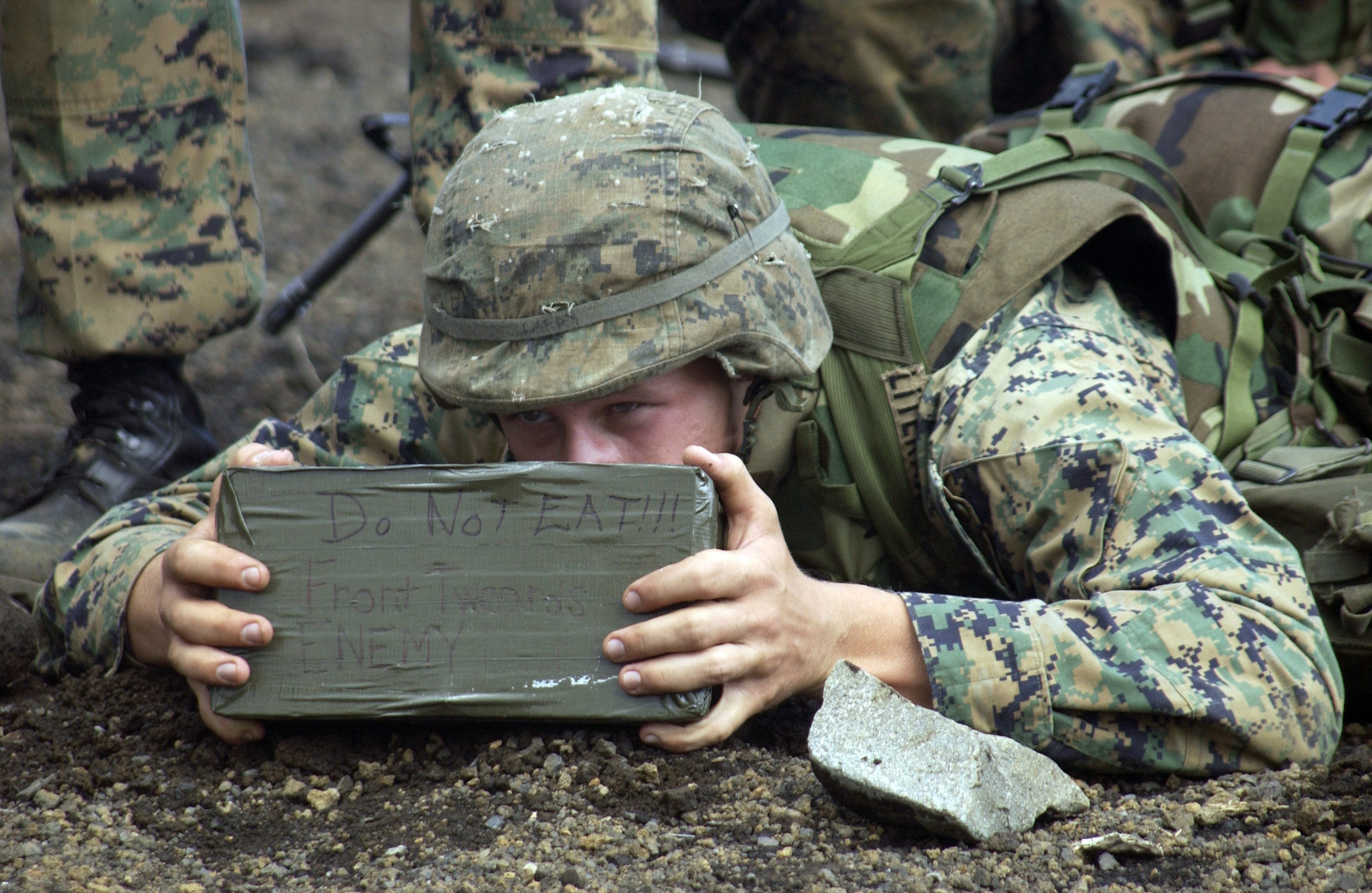 Usmc_improvised_claymore_mine.jpg