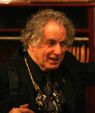 Foto van David Amram