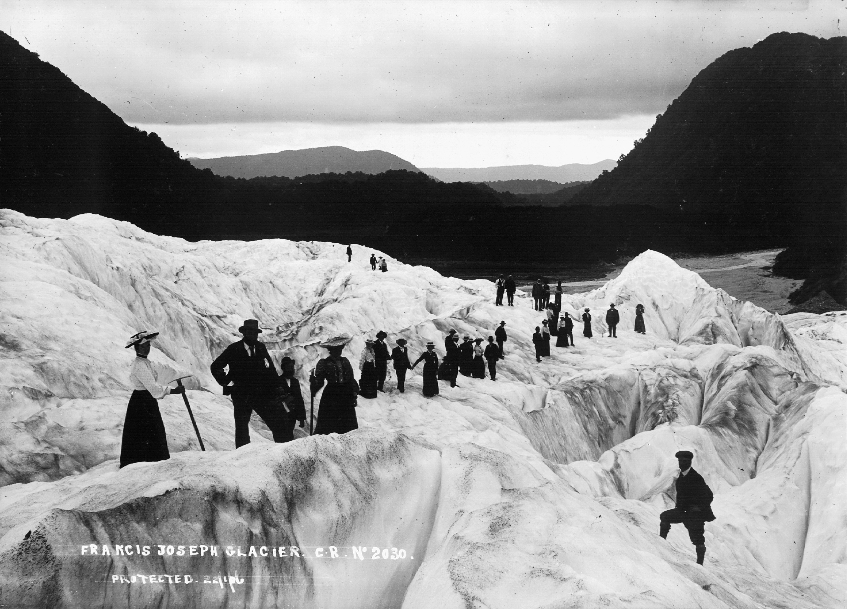 File:Francis Joseph Glacier, 1906.jpg