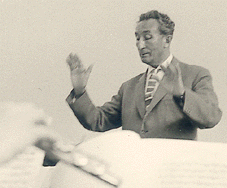 Kurt Thomas harjoittelee Ulmin Bach-viikkoon vuonna 1961.