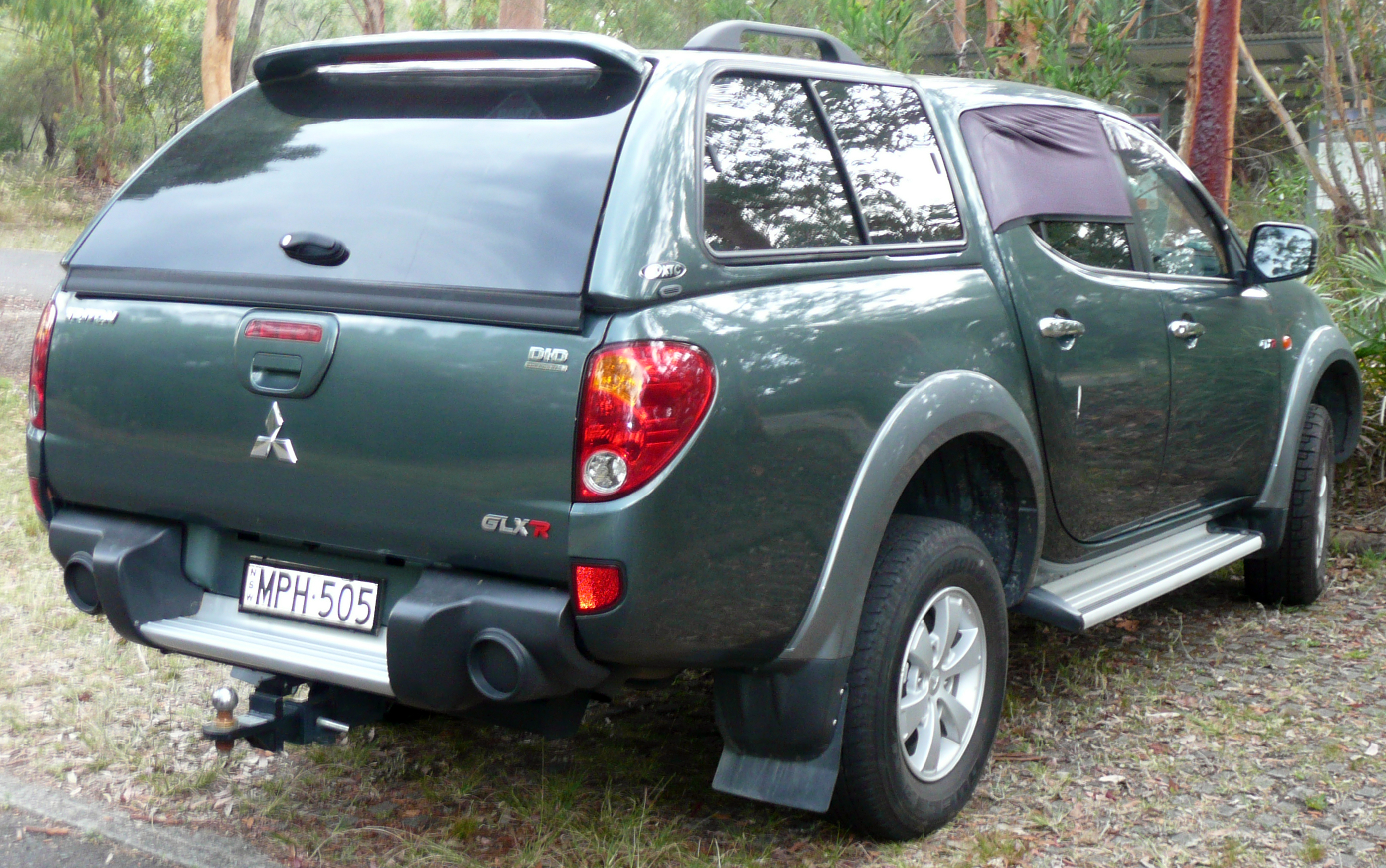 Mitsubishi Triton Custom