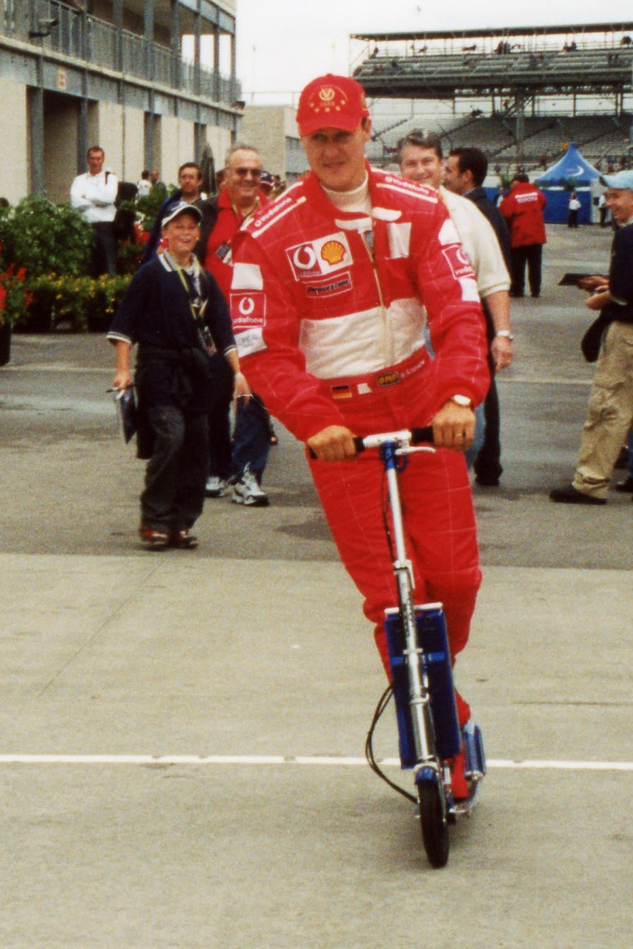 Ο Michael Schumacher δοκίμαζε και τις ...εναλλακτικές μορφές οδήγησης