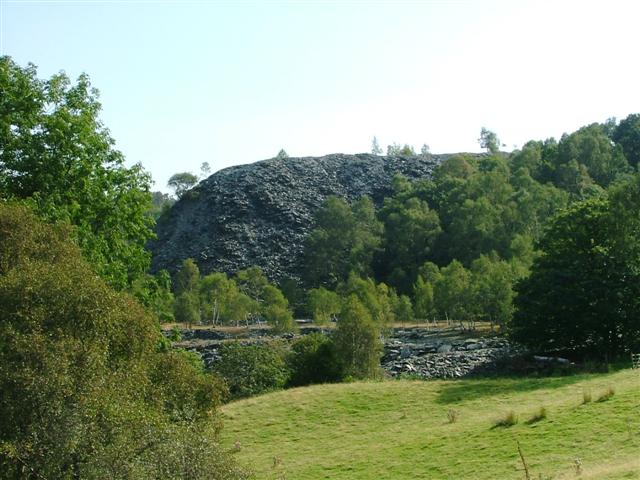 Hodge_Close_Quarries_Spoil_Tips_-_geograph.org.uk_-_49595.jpg