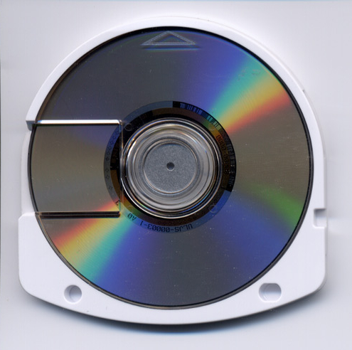 Fitxer:Universal Media Disc, an optical disc medium developed by Sony for use on the PlayStation Portable.jpg