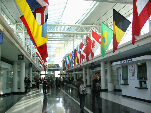 O'Hare Modernization, AECOM