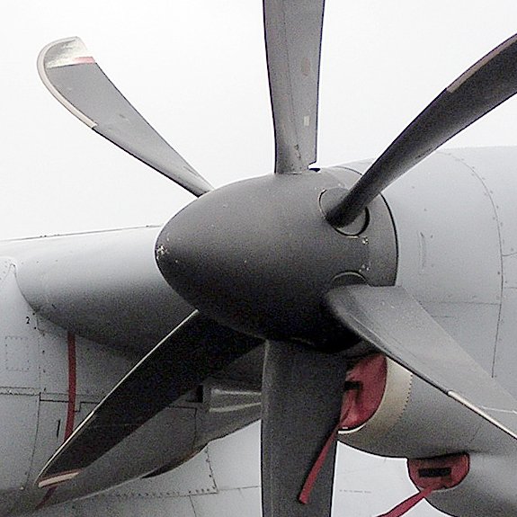 Hercules.propeller.details.jpg