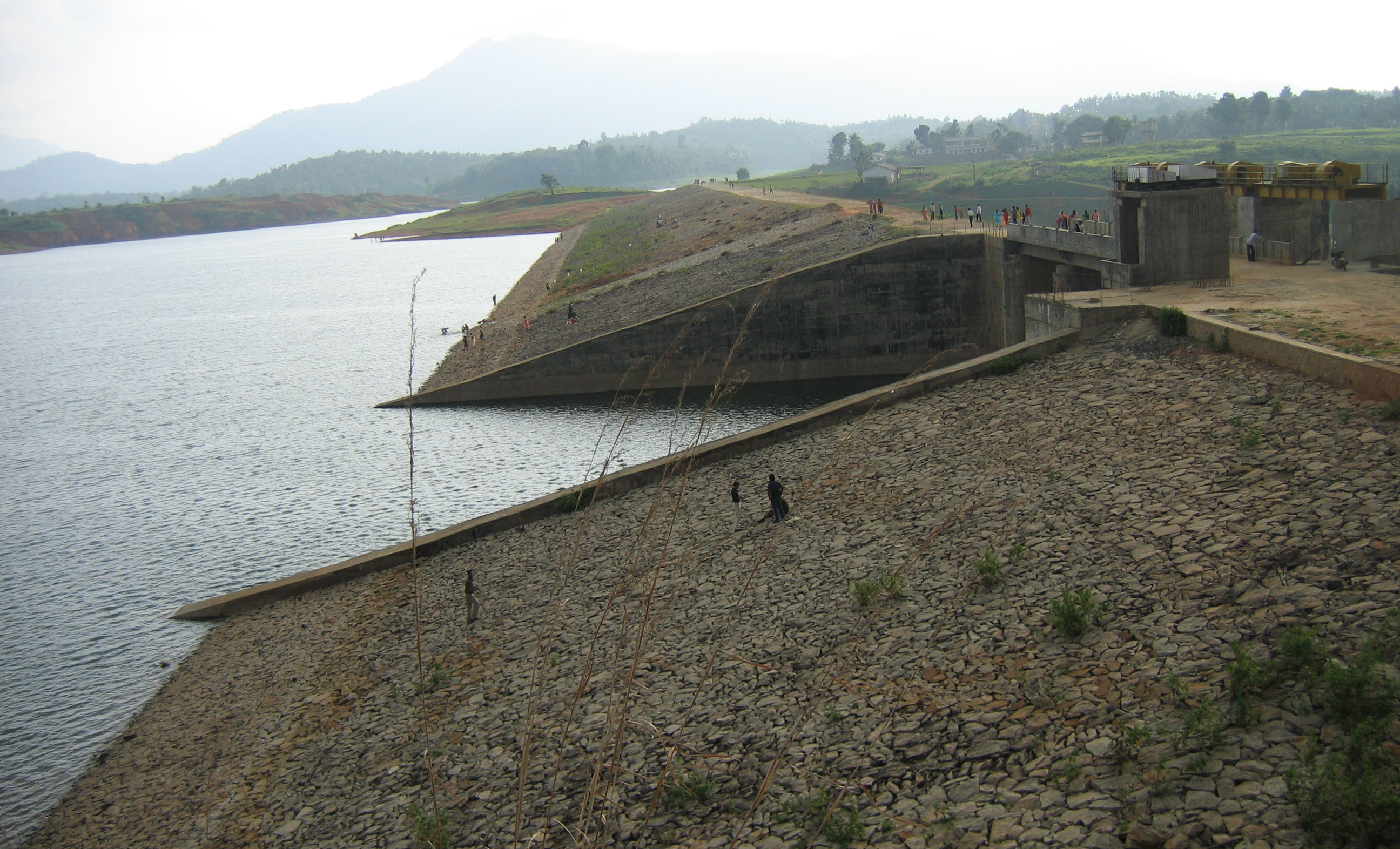 Karapuzha Dam