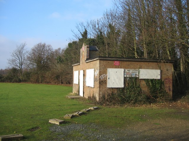 Private Property - geograph.org.uk - 1141249.jpg