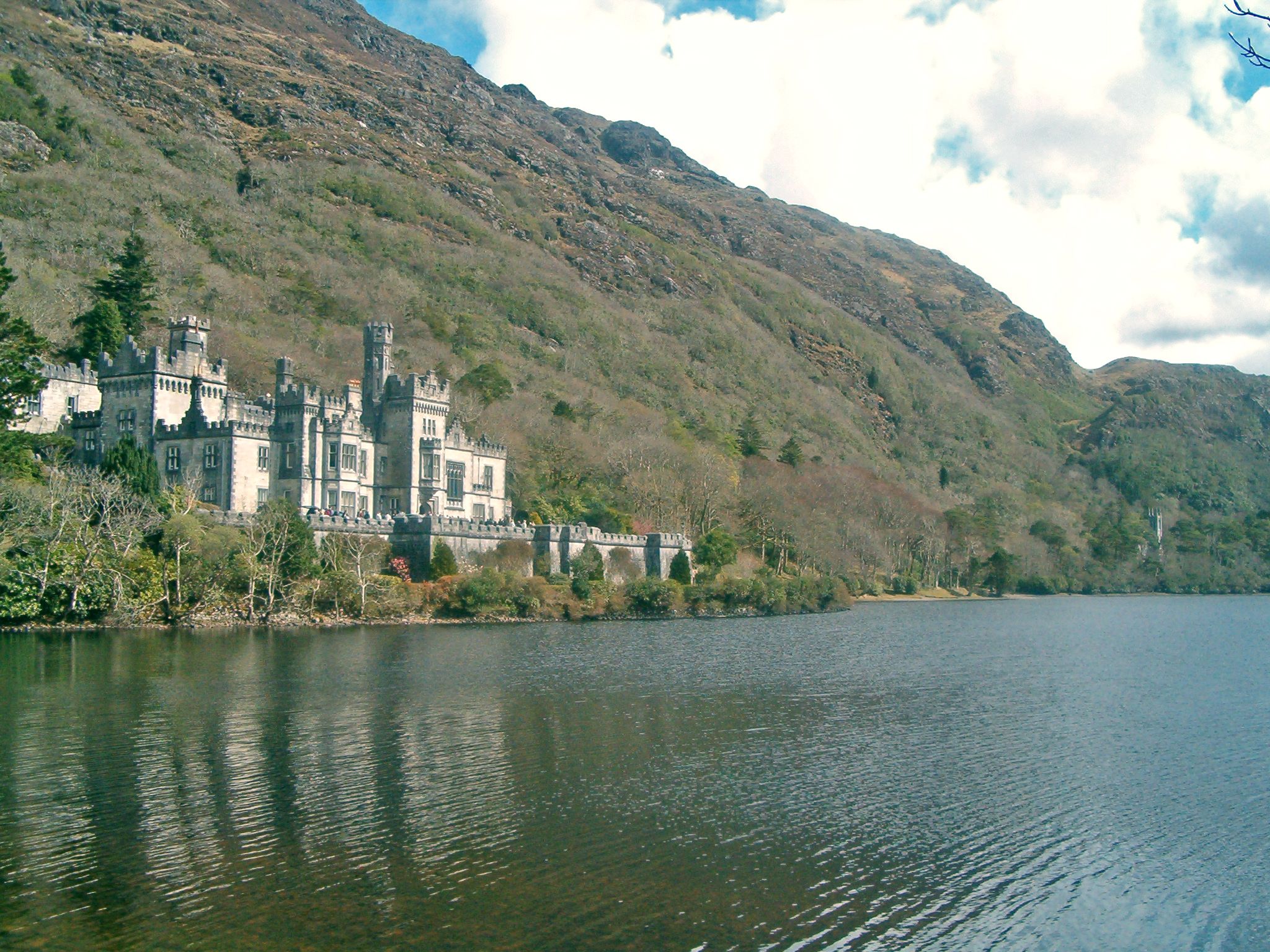 kylemore abbey presence