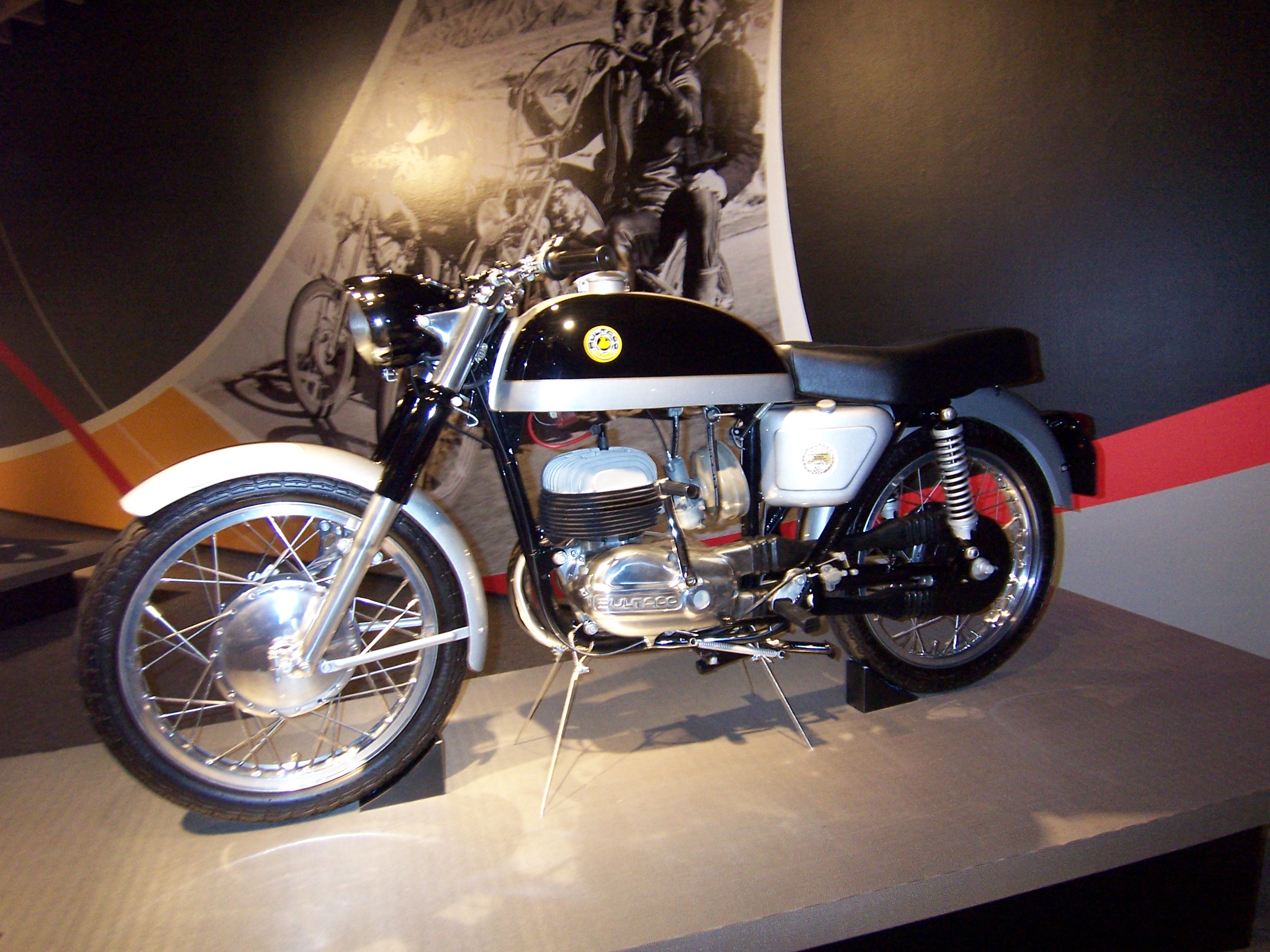 Bultaco_Metralla_B.jpg