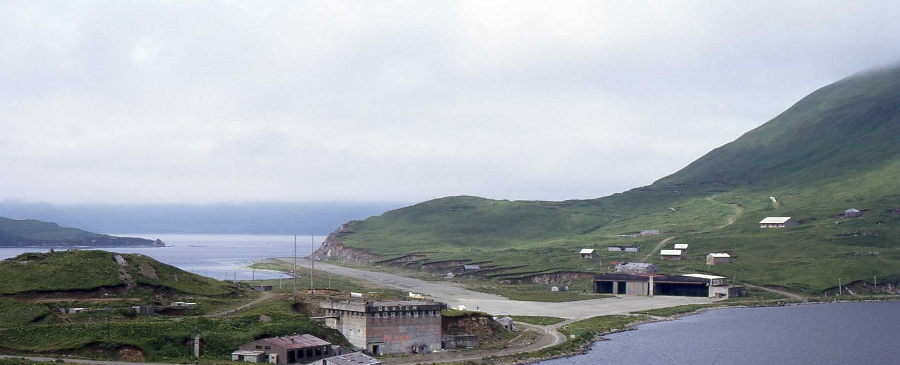 dutch harbor airport