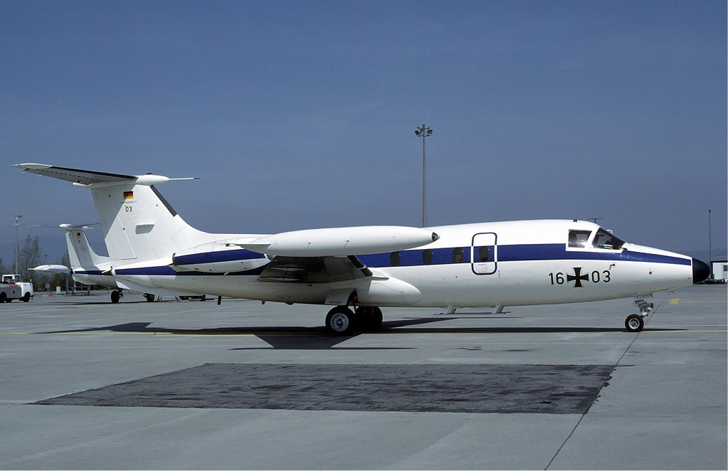 Luftwaffe_Hansa_Jet_at_Basle_-_May_1984.