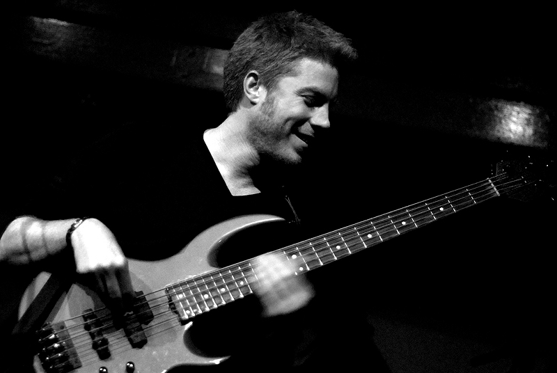 Foto van Kyle Eastwood