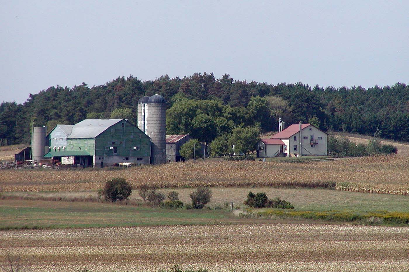 A typical North American grain farm with farms...