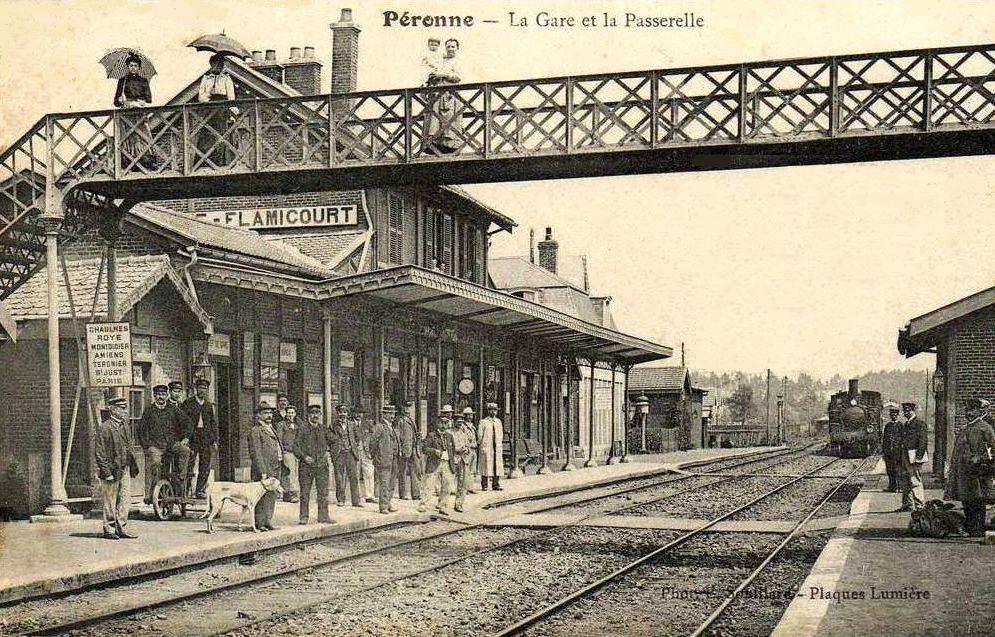 Peronne ( Somme) P%C3%A9ronne-Flamicourt_%2880%29,_l%27ancienne_gare