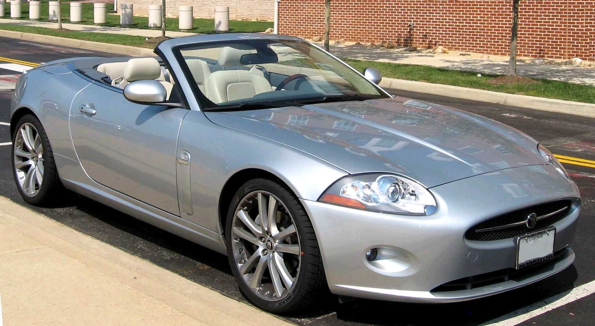 2007-Jaguar-XK8-convertible.jpg