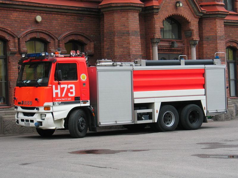 File:Water Tender H73.jpg