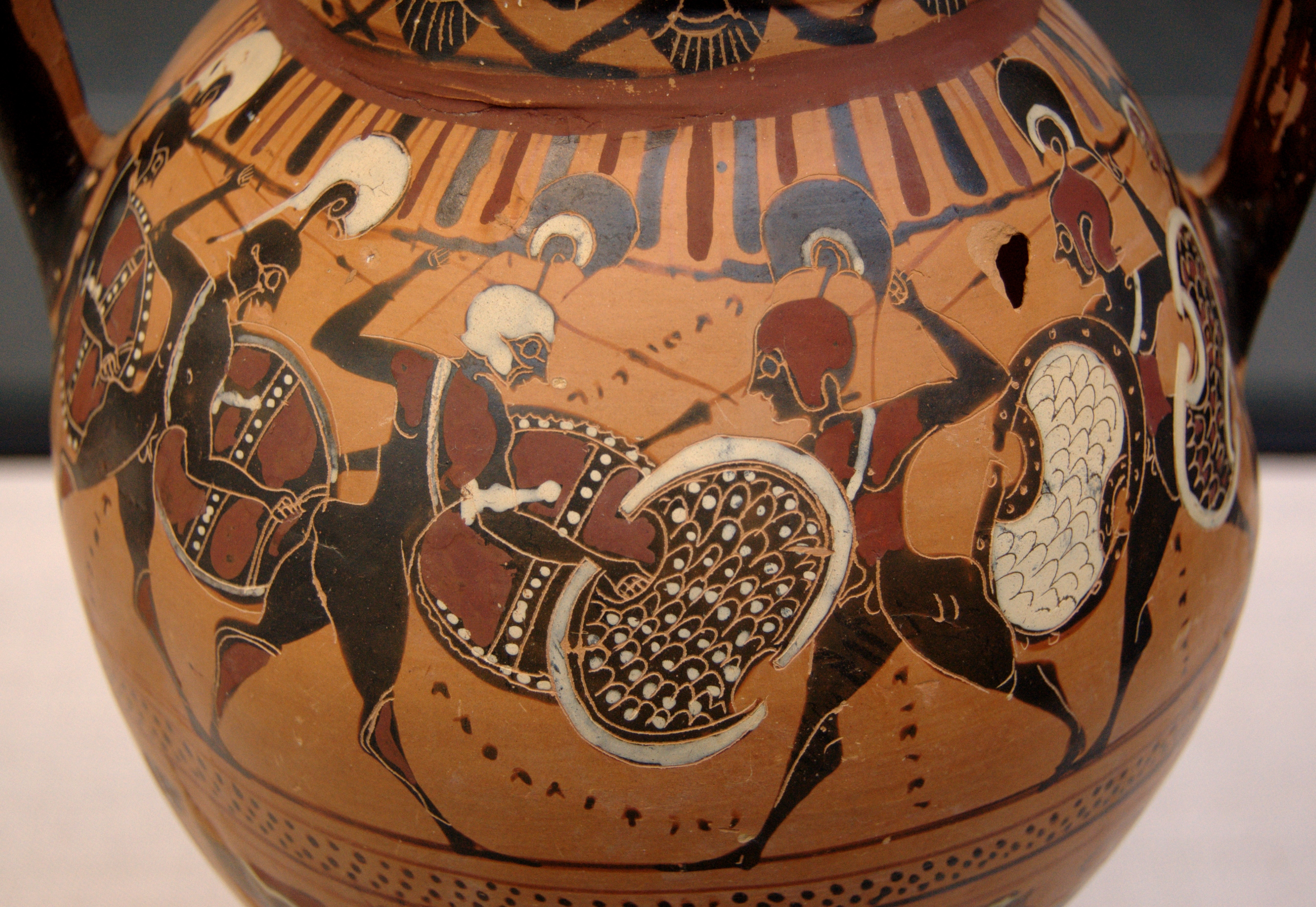 Amphora phalanx Staatliche Antikensammlungen 1429.jpg