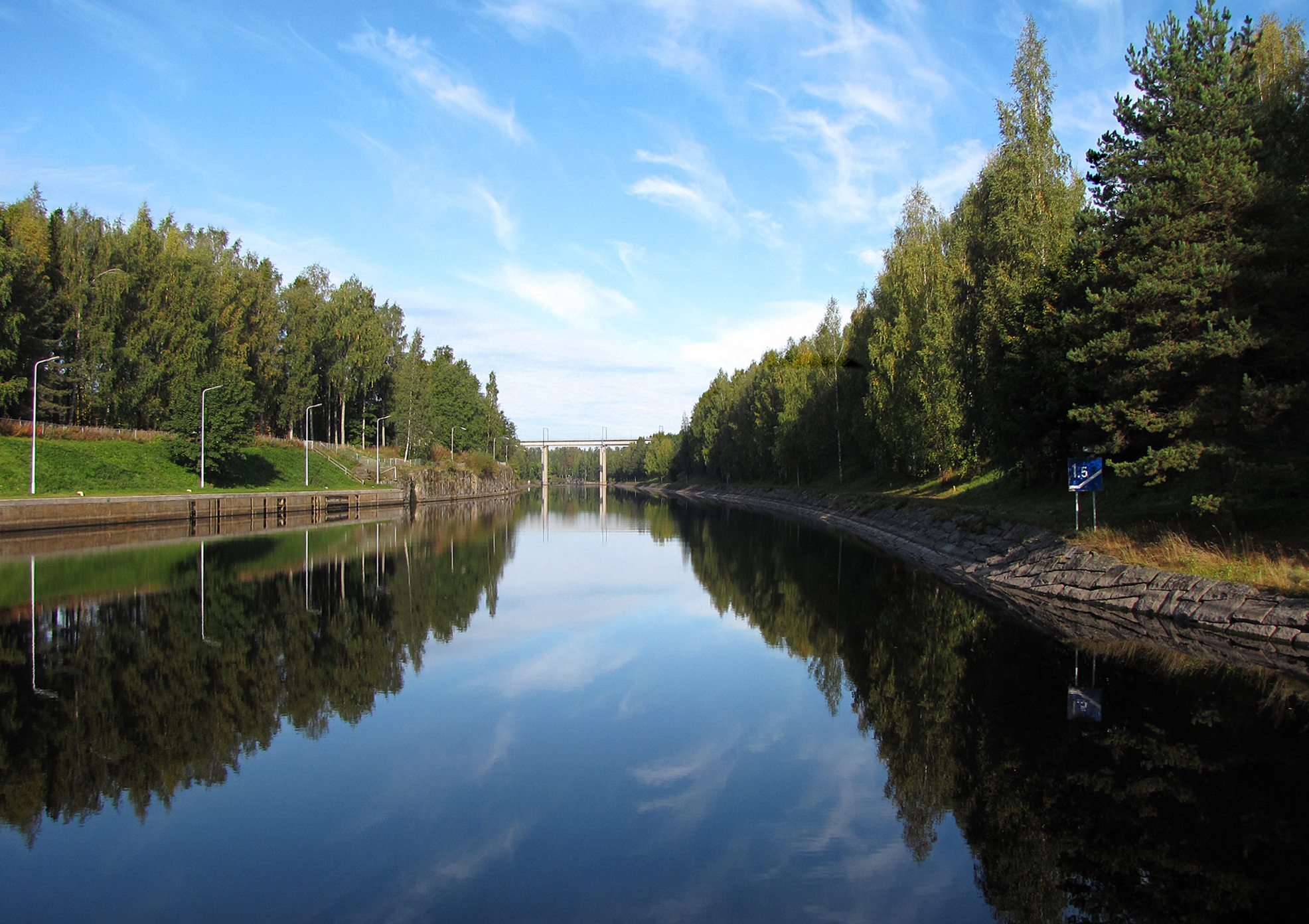 File:Saimaa canal at Lappeenranta Finland.jpg - Wikimedia Commons