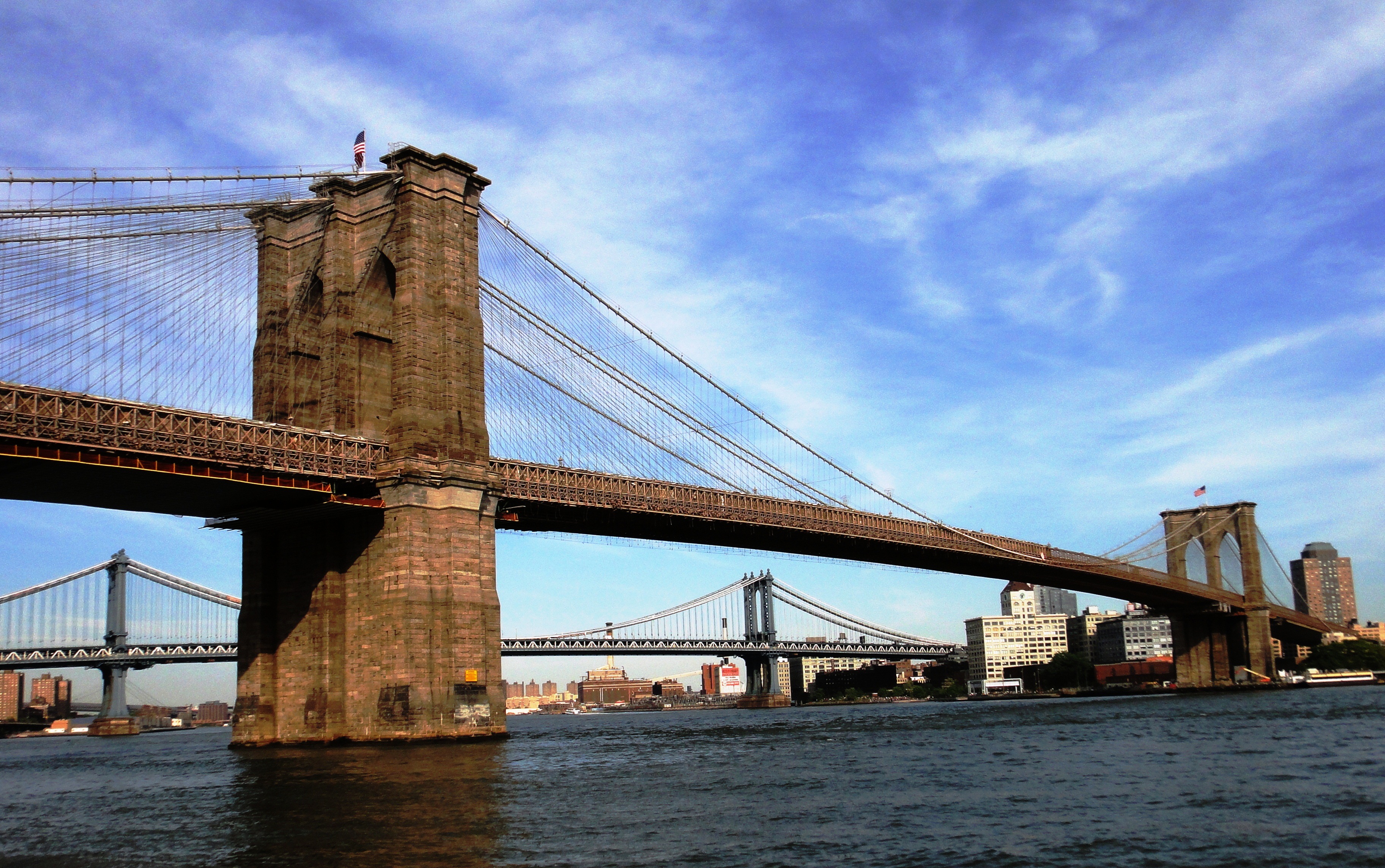 FileBrooklyn Bridge as seen from FDR Drive in Manhattan.JPG