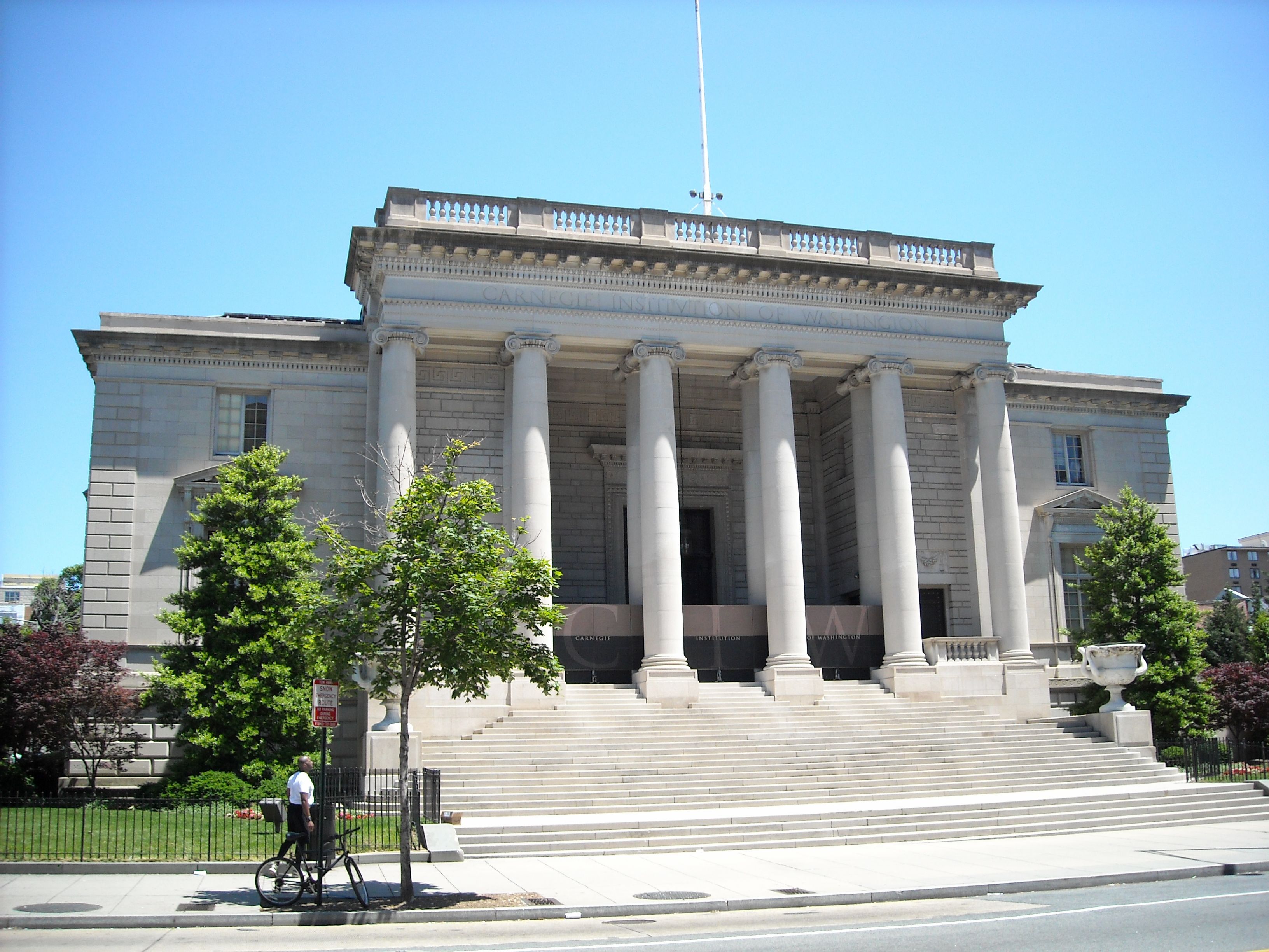 Carnegie Institution of Washington,.