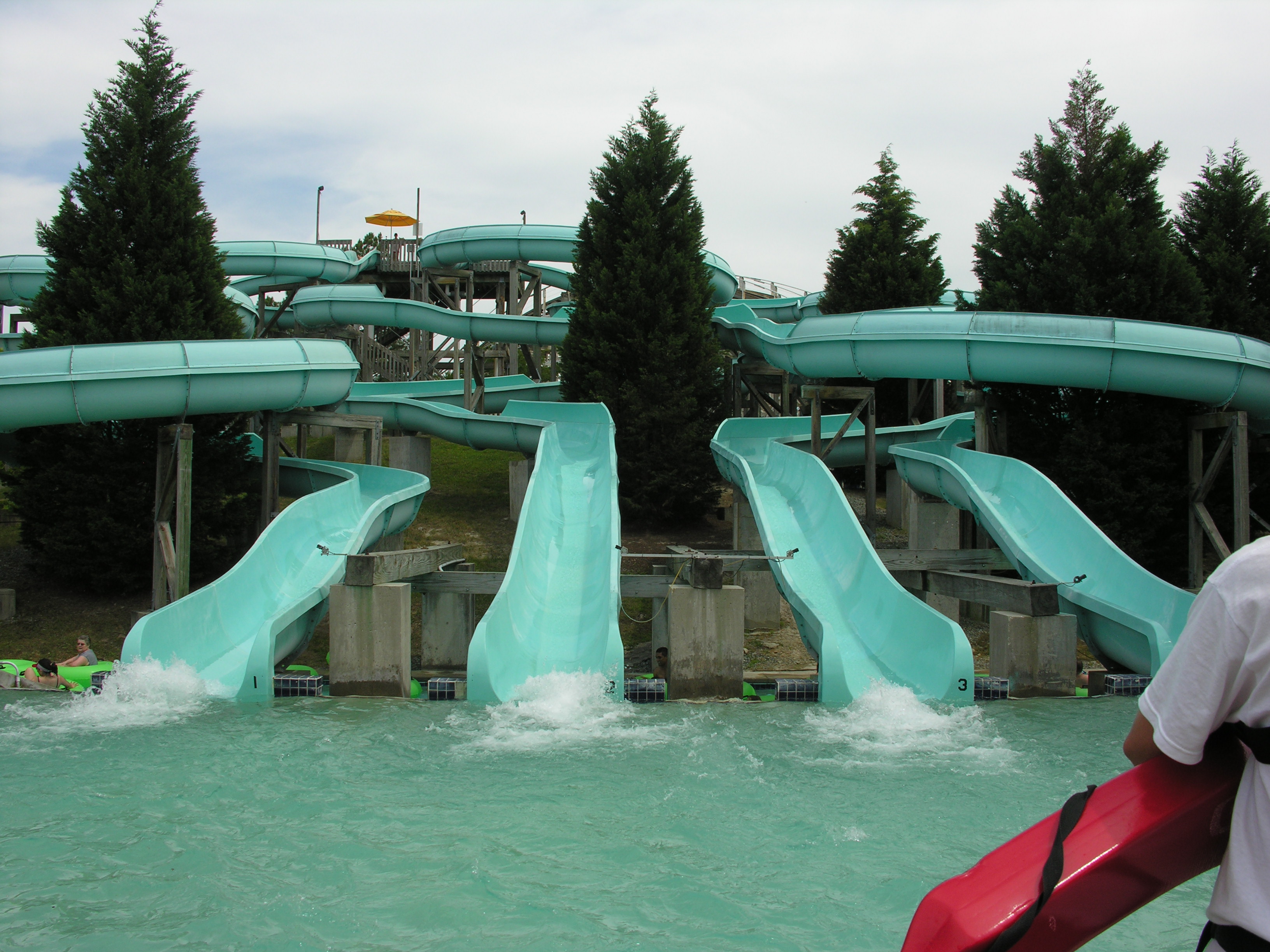 Kings_Dominion_ending_of_four_water_slid