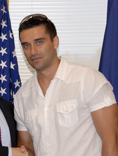 http://upload.wikimedia.org/wikipedia/commons/f/f4/Kiril_Lazarov_at_US_Embassy_in_Skopje.jpg