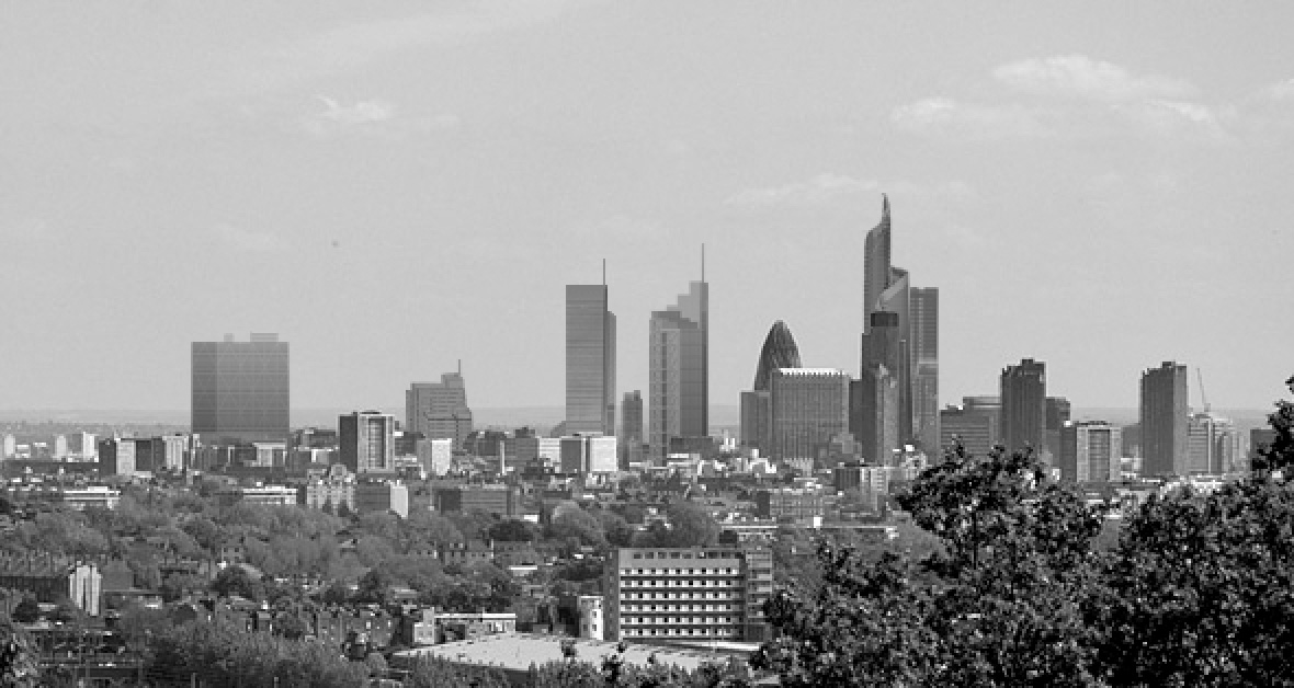 FileLondon skyline 2012 from parliament hill bwjpg