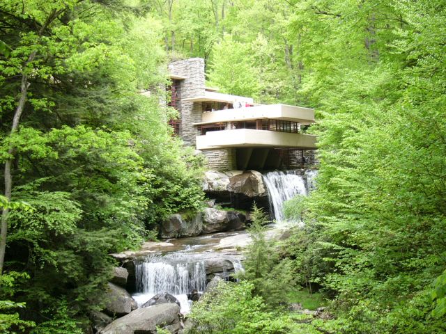 Fichier:FallingwaterWright.jpg