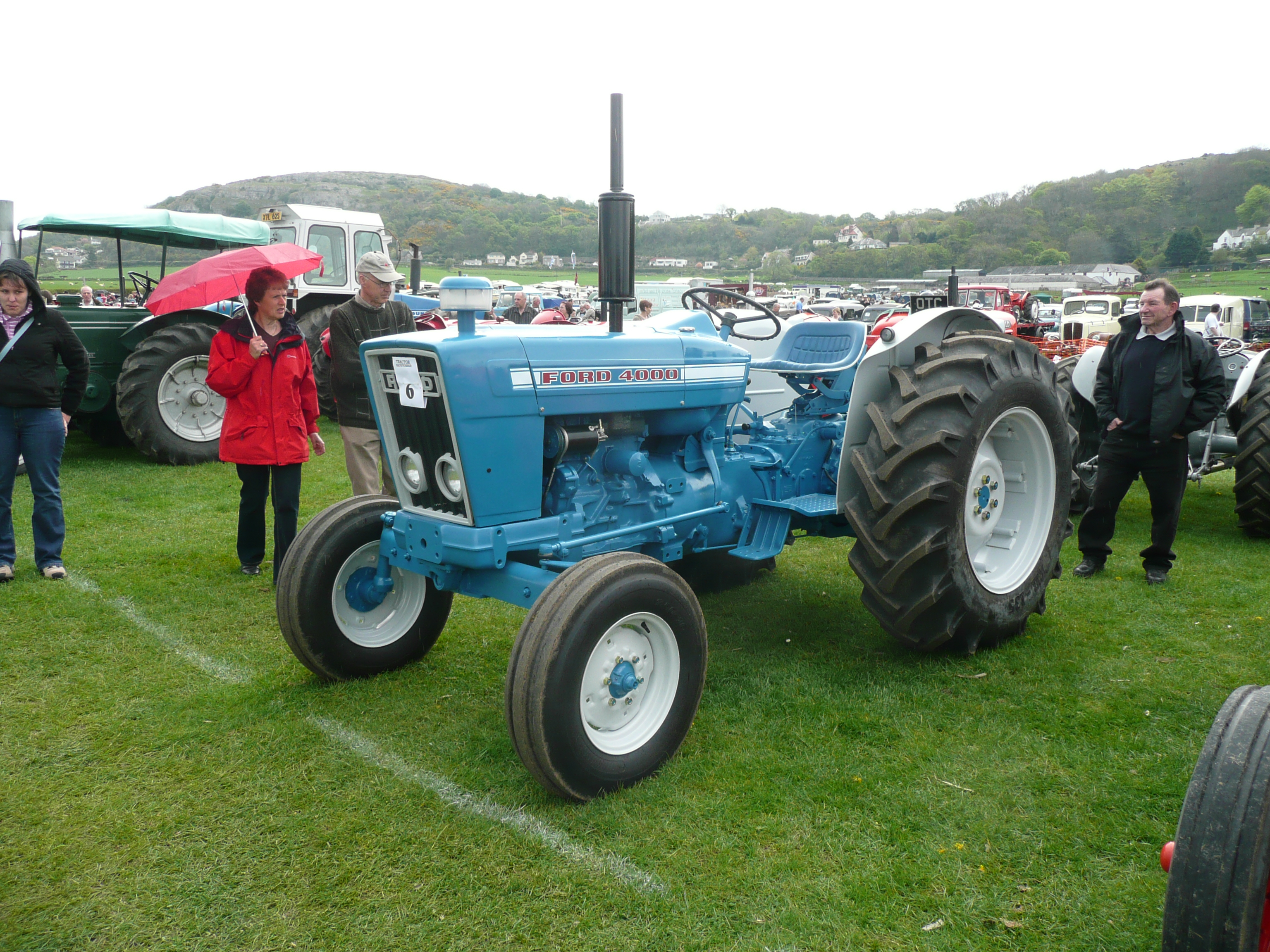 Ford f 4000 tractor #6