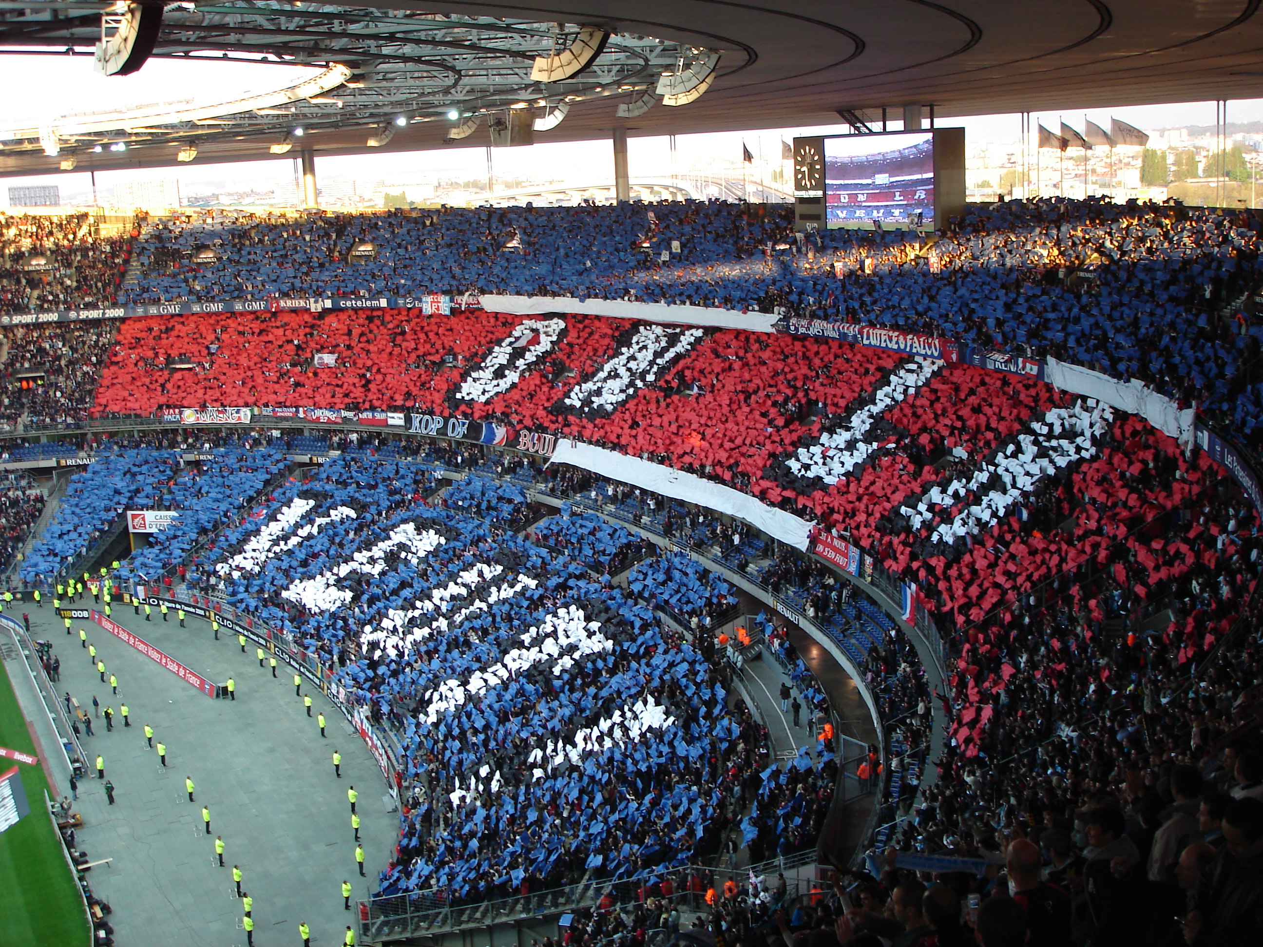 File:OM-PSG CF finale-1.jpg - Wikipedia, the free encyclopedia