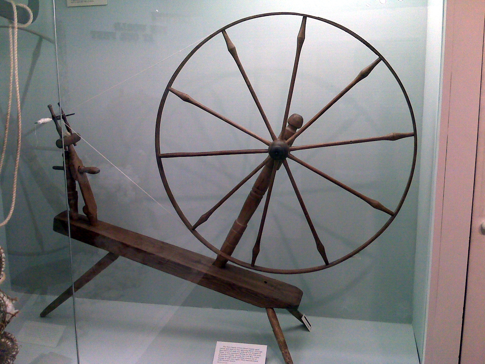 western style spinning wheel