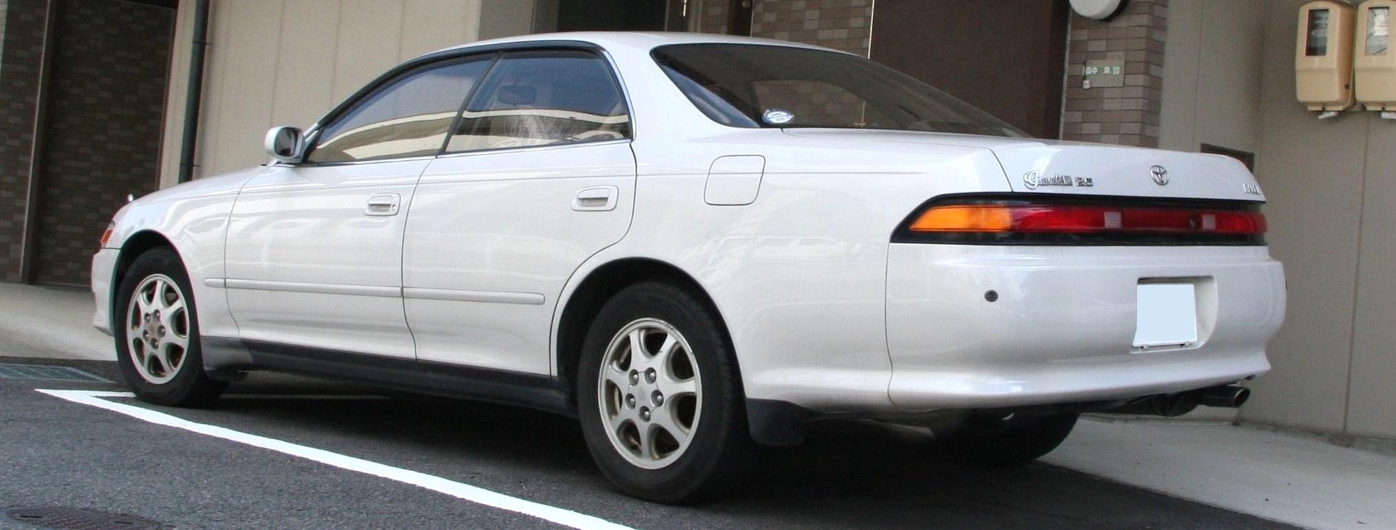 Toyota_Mark_II_rear.jpg